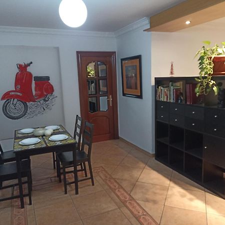 Casa La Nuestra Centro Apartment Malaga Bagian luar foto